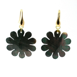 Oorbellen mother of pearl bloem grijs