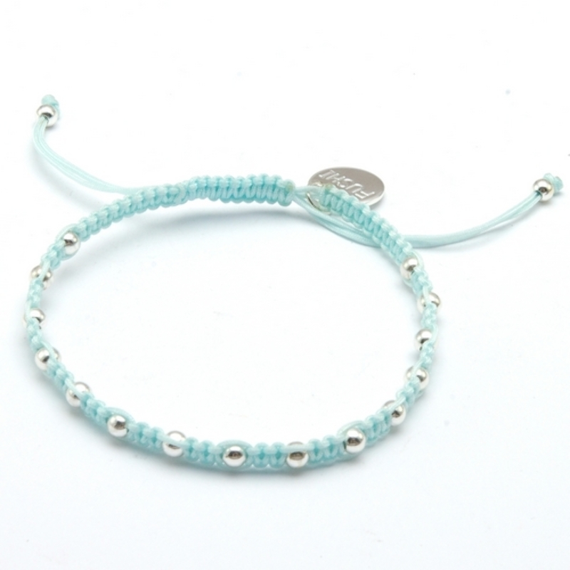 Armband macramee met verzilverden balletjes