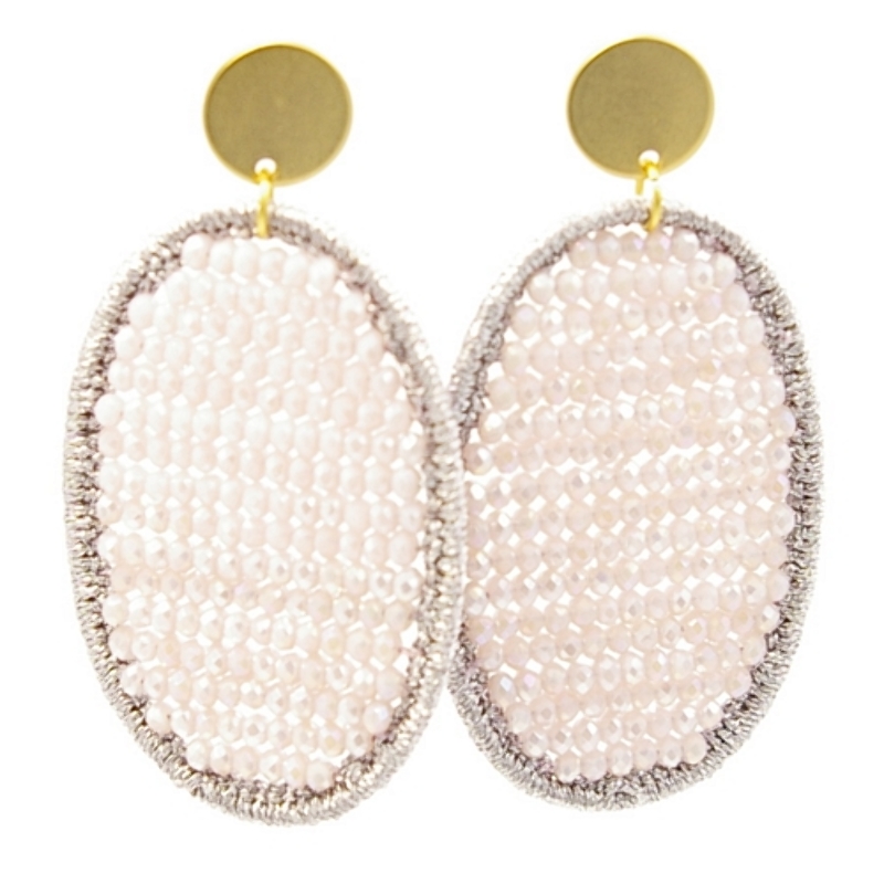 Oorbellen satijndraad met facet ovaal zachtlila