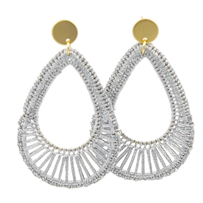 Oorbellen satijndraad druppel plain lichtgrijs