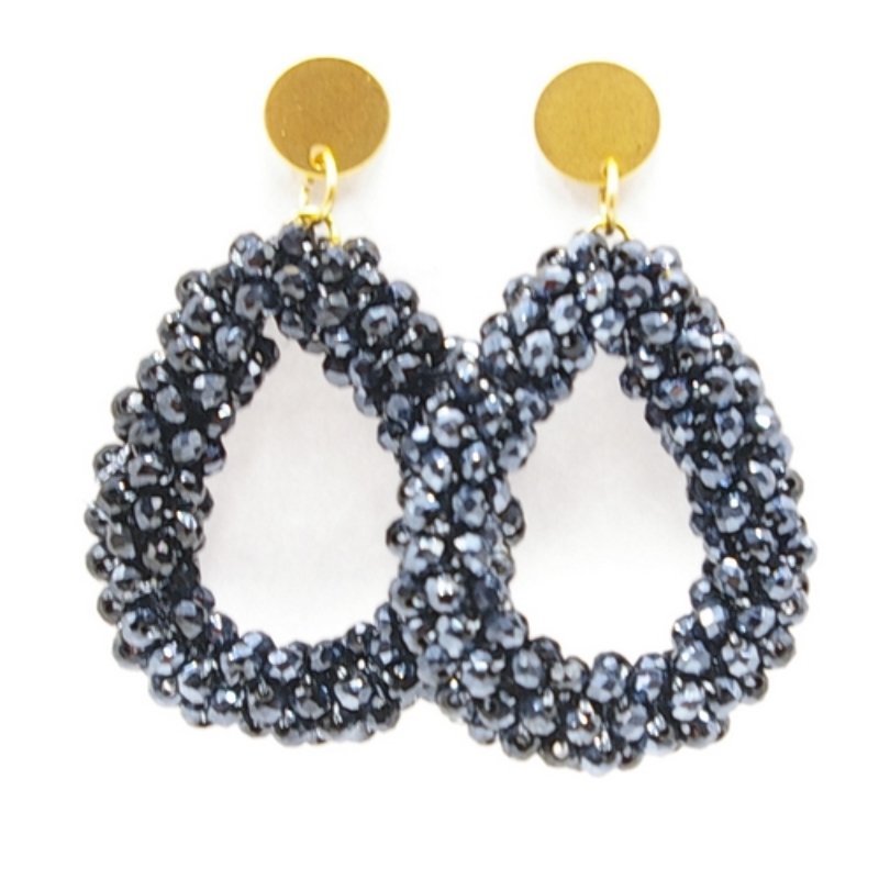 Oorbellen Candy klein donkerblauw facet met gouden stekers