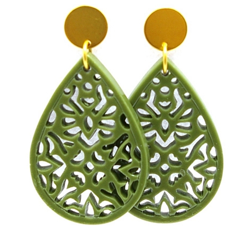 Oorbellen resin druppel opengewerkt lacquer legergroen