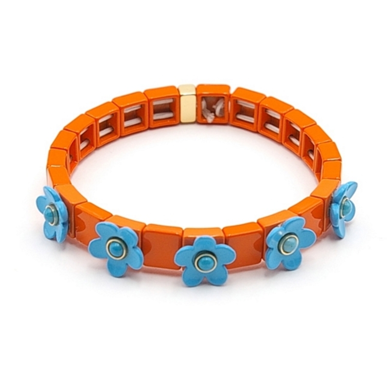 Armband emaille tegel vierkant oranje met blauw bloemetje
