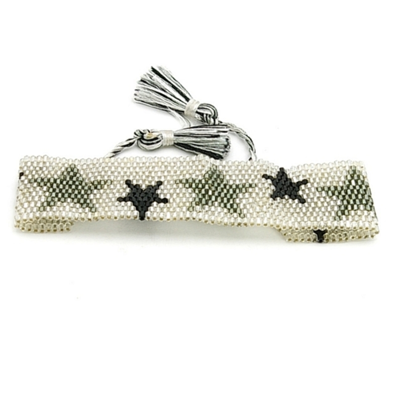 Armband plat geweven mijuki kraaltjes zilver met zwarte sterren