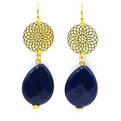 Oorbellen filligrain plaatje goud met druppel donkerblauw