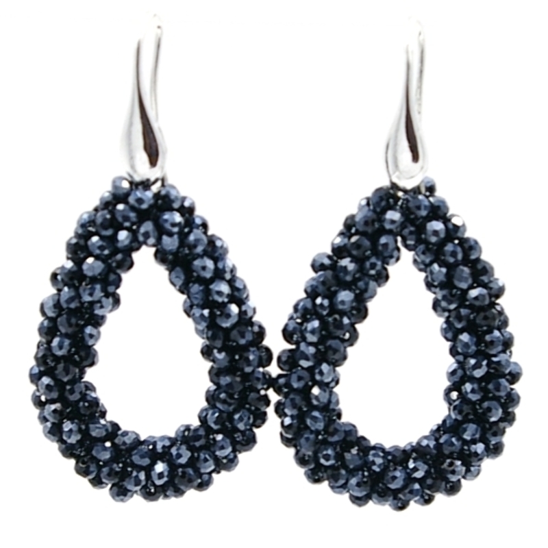Oorbellen Candy klein donkerblauw facet met zilveren haakjes