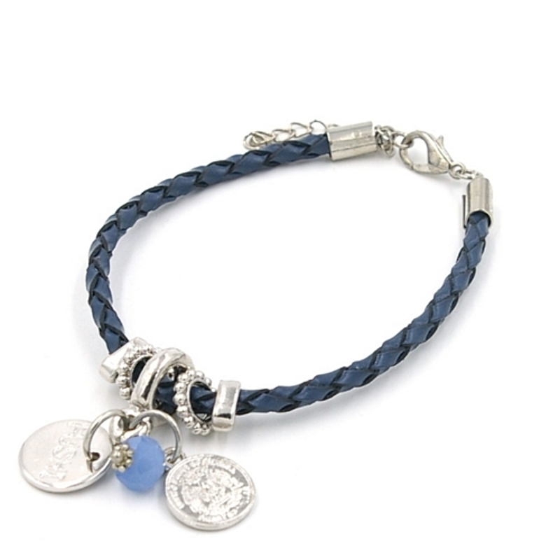 Armband gevlochten natuurleer met verzilverde bedels